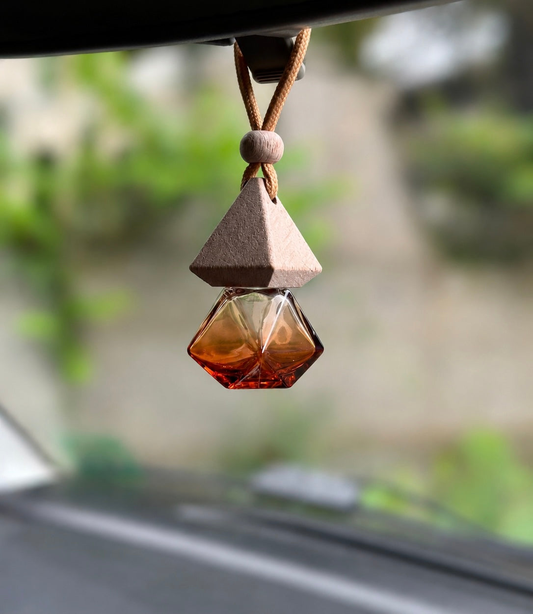 GEO BROWN GRADIENT